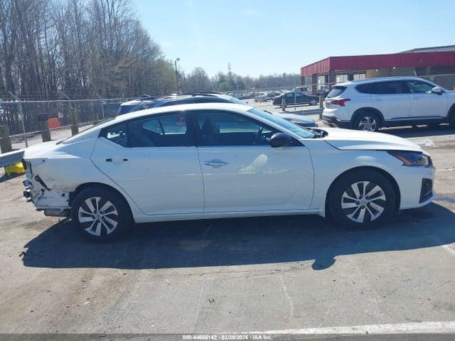 2024 NISSAN ALTIMA S FWD 14