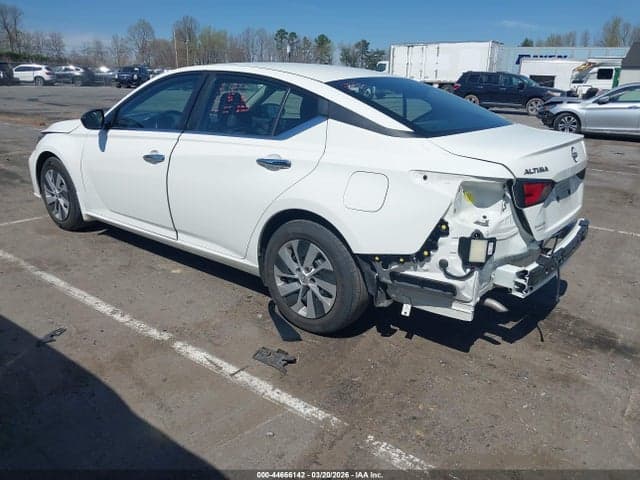 2024 NISSAN ALTIMA S FWD 3