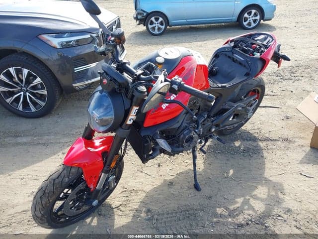 2025 DUCATI MONSTER 2