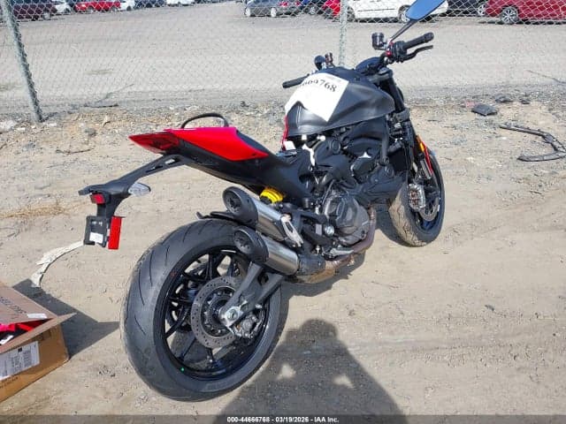 2025 DUCATI MONSTER 4
