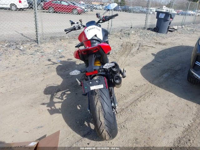 2025 DUCATI MONSTER 6