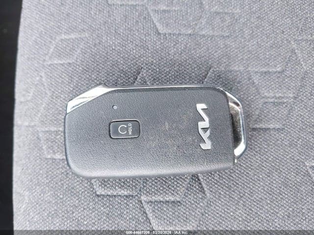 2025 KIA SELTOS S 11