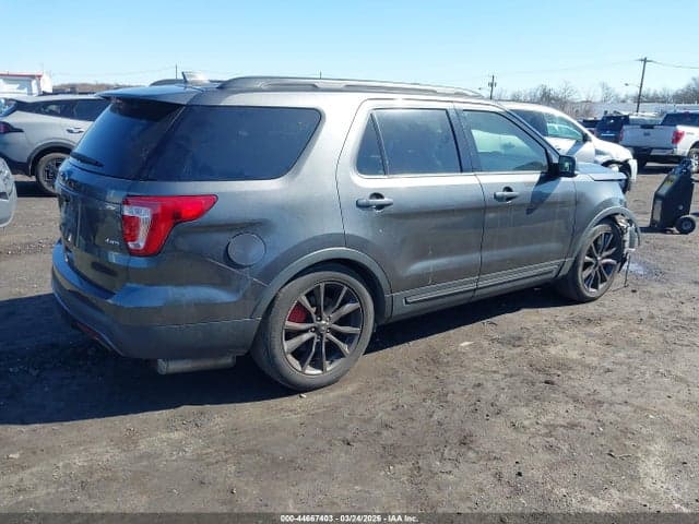 2017 FORD EXPLORER XLT 4