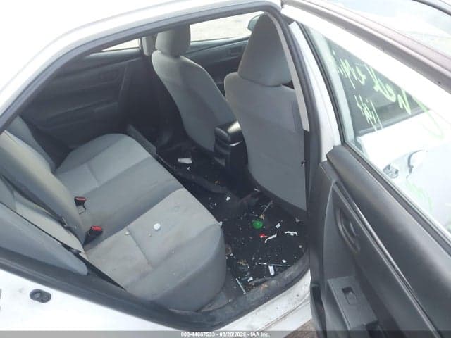 2018 TOYOTA COROLLA L 8