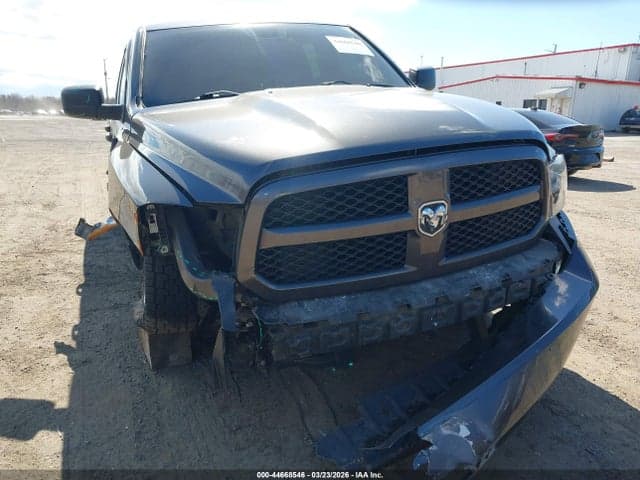 2018 RAM 1500 EXPRESS 4X4 6'4 BOX 6