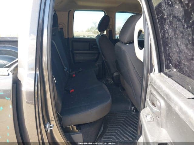 2018 RAM 1500 EXPRESS 4X4 6'4 BOX 8