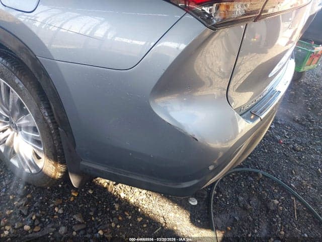 2024 TOYOTA HIGHLANDER PLATINUM 6