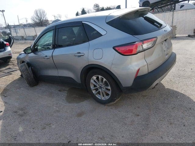 2021 FORD ESCAPE SE 3