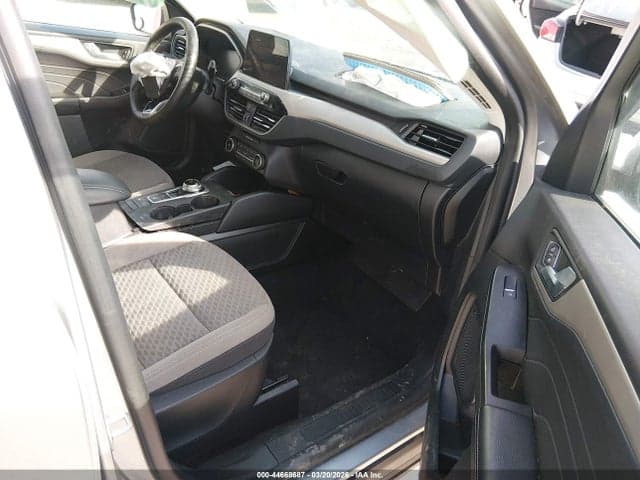 2021 FORD ESCAPE SE 5