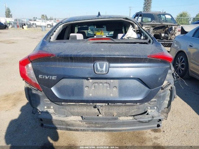 2018 HONDA CIVIC EX 17
