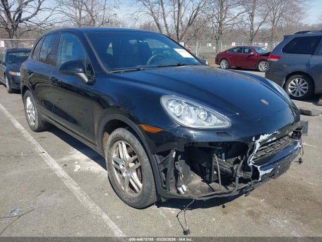 2014 PORSCHE CAYENNE 1