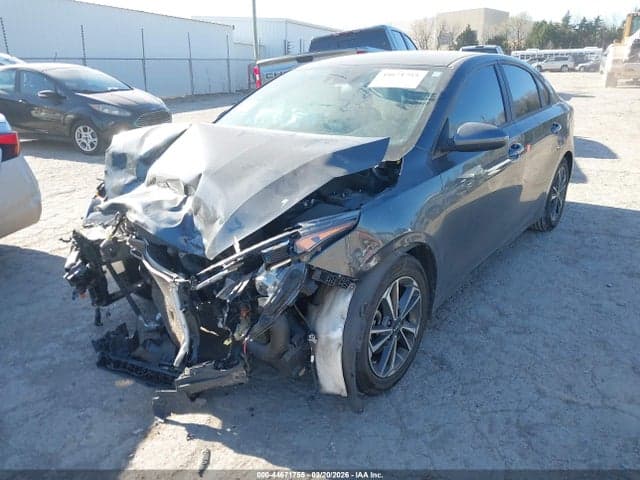 2023 KIA FORTE LXS 2