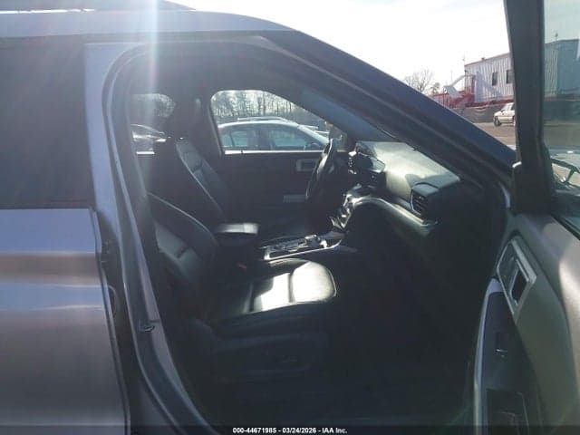 2020 FORD EXPLORER XLT 5