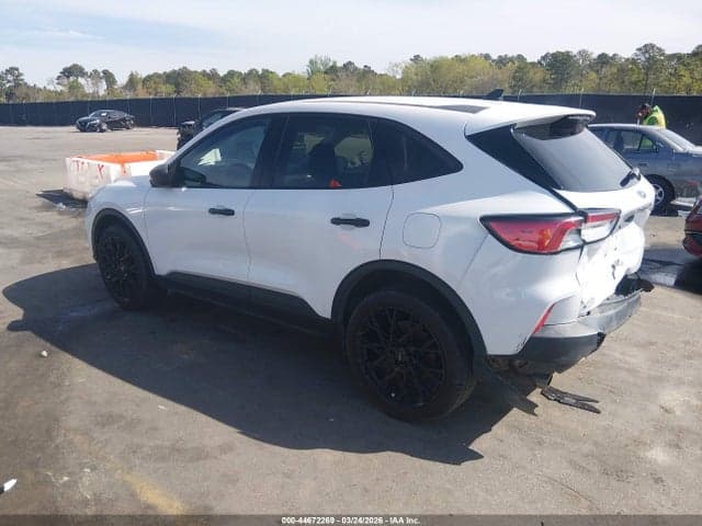 2021 FORD ESCAPE S 3