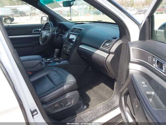 2017 FORD EXPLORER XLT 5