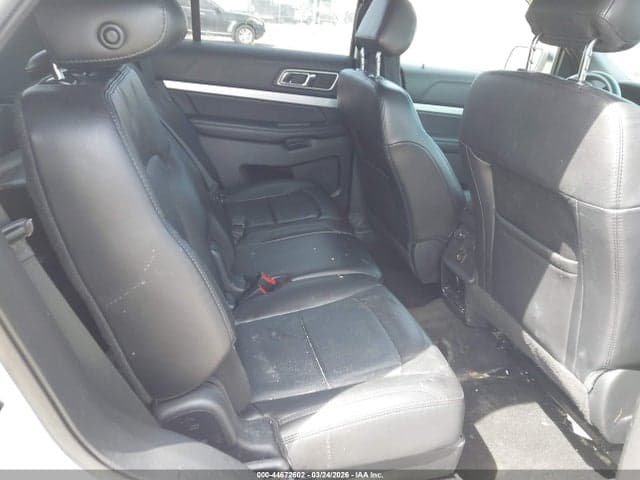 2017 FORD EXPLORER XLT 8