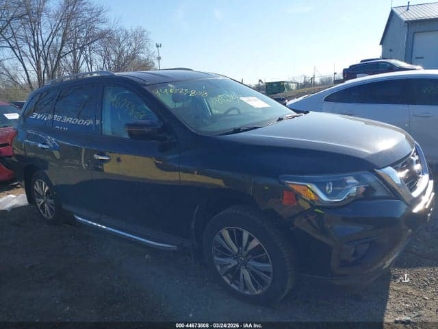2019 NISSAN PATHFINDER SV 1
