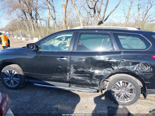 2019 NISSAN PATHFINDER SV 14