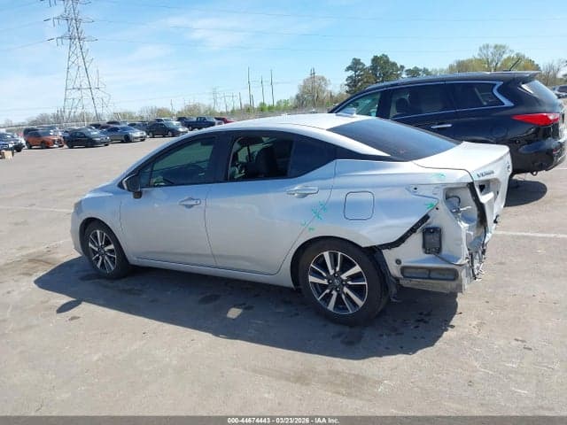 2021 NISSAN VERSA SV XTRONIC CVT 14