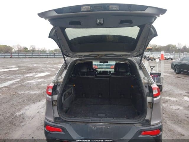 2016 JEEP CHEROKEE TRAILHAWK 17