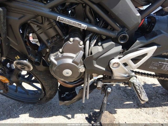 2025 HONDA CBF300 9