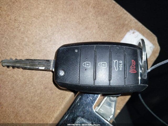 2017 KIA FORTE LX 11