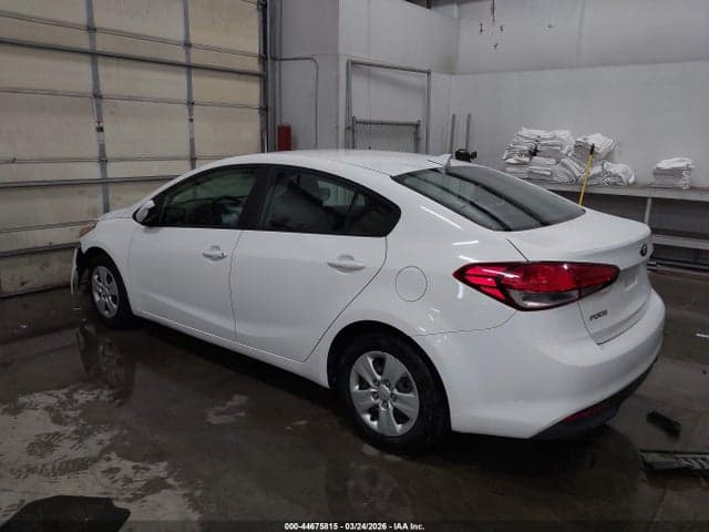 2017 KIA FORTE LX 3