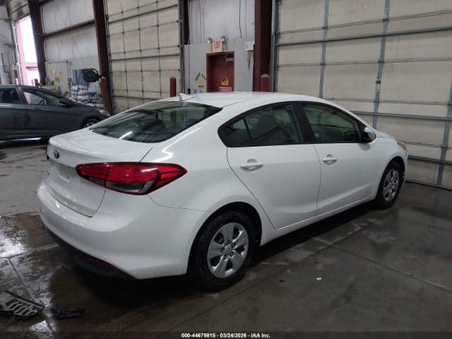 2017 KIA FORTE LX 4