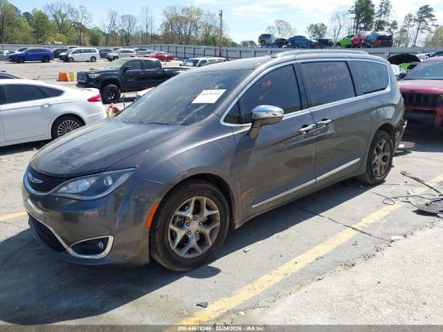 2017 CHRYSLER PACIFICA LIMITED 2