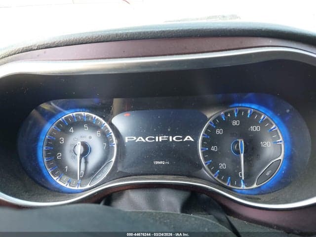 2017 CHRYSLER PACIFICA LIMITED 7