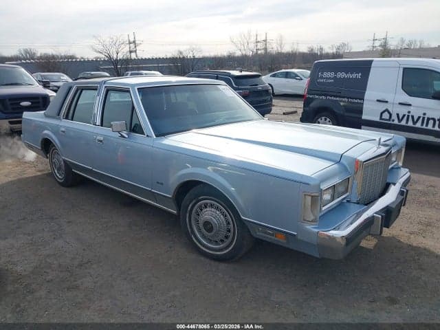 1985 LINCOLN TOWN CAR