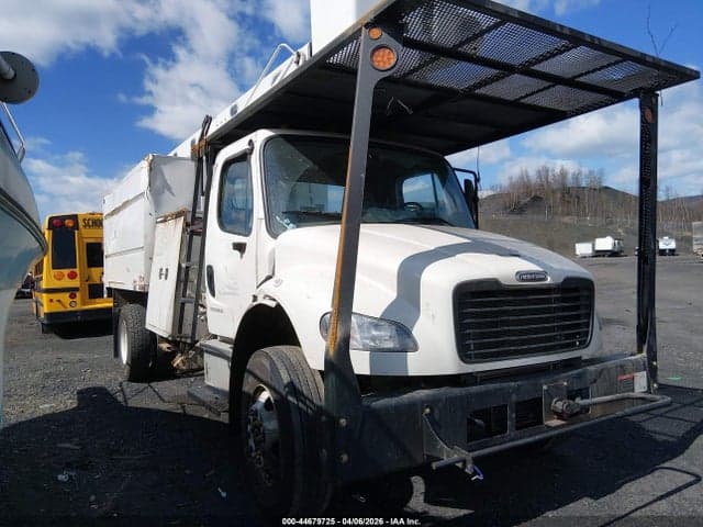 2025 FREIGHTLINER M2 106 - 1