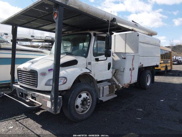2025 FREIGHTLINER M2 106 2