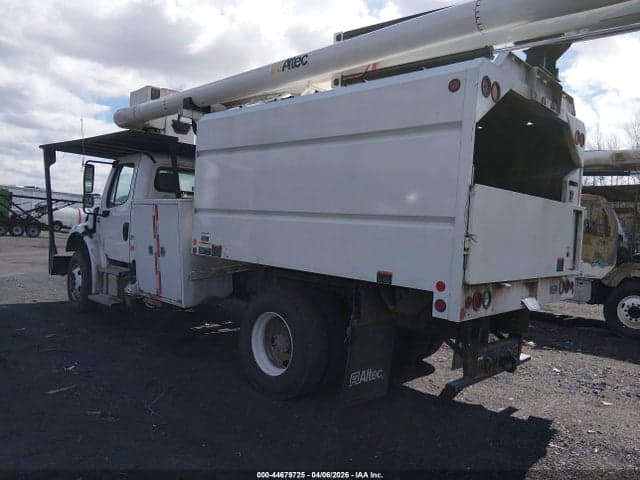 2025 FREIGHTLINER M2 106 3