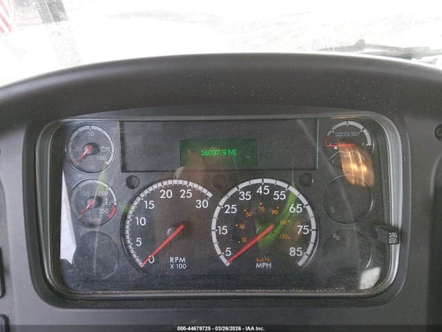 2025 FREIGHTLINER M2 106 7