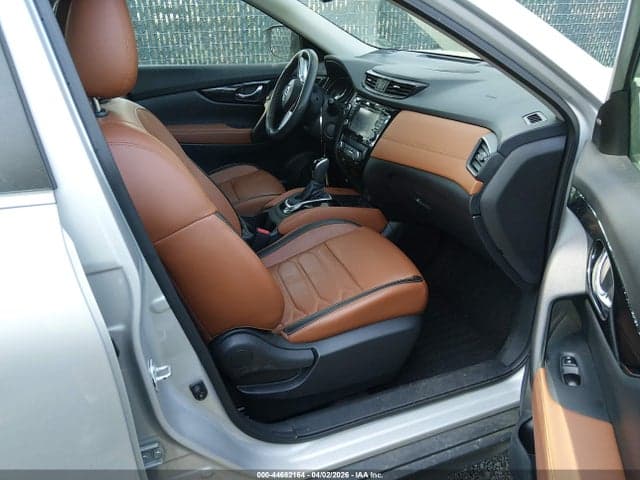 2017 NISSAN ROGUE SL 5