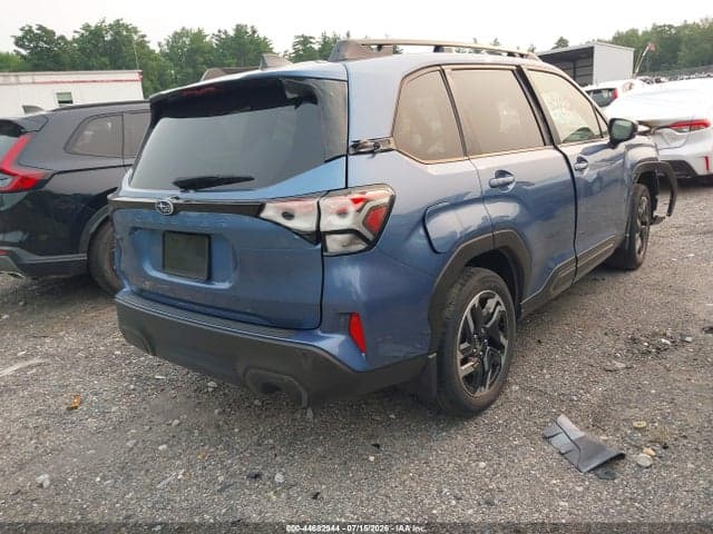 2025 SUBARU FORESTER LIMITED 4