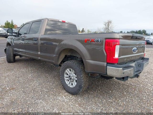 2017 FORD F-250 XLT 3