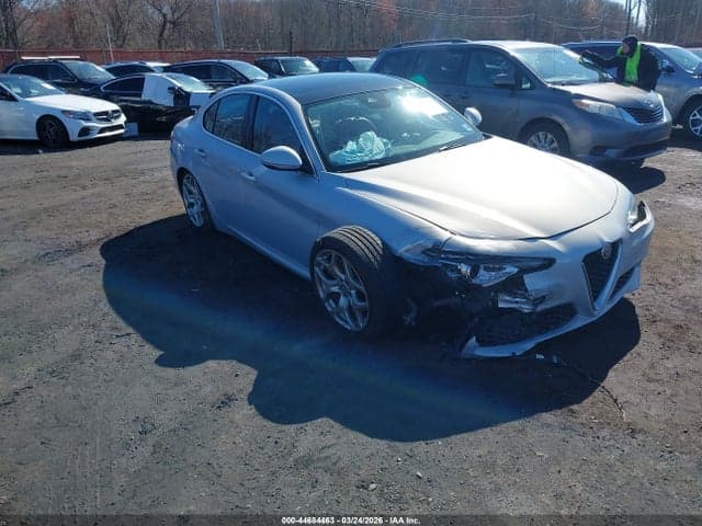 2021 ALFA ROMEO GIULIA TI RWD - 1