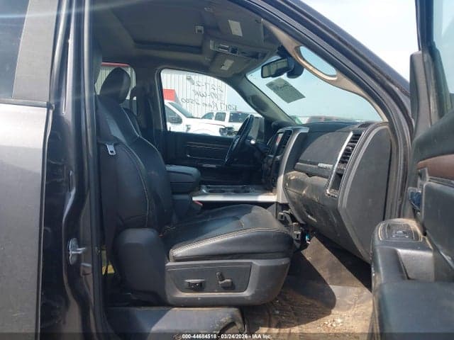 2017 RAM 2500 LARAMIE 4X4 6'4 BOX 5
