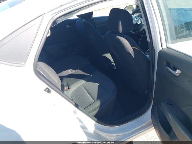 2020 HYUNDAI ACCENT SE 8