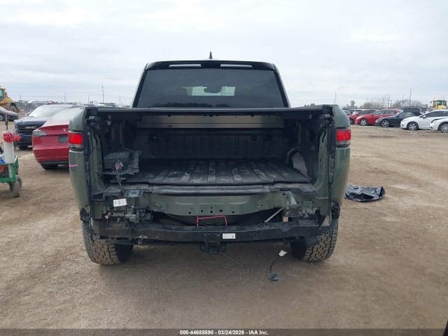 2022 RIVIAN R1T LAUNCH EDITION 17