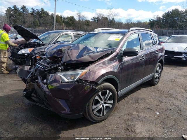 2018 TOYOTA RAV4 LE 2