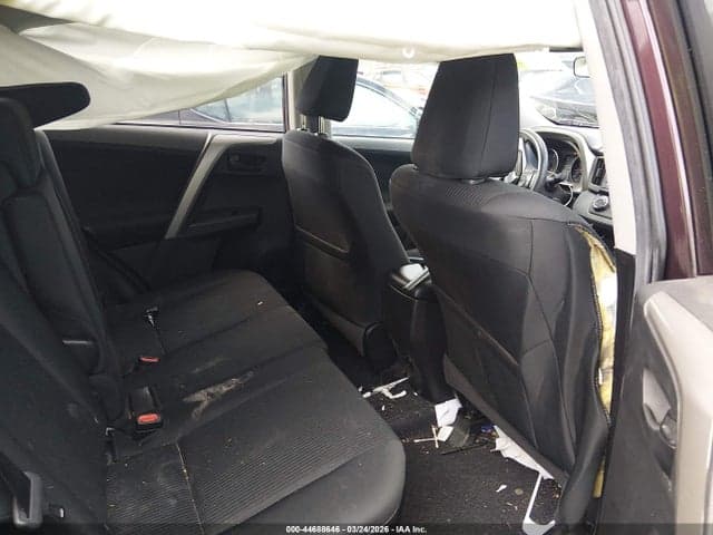 2018 TOYOTA RAV4 LE 8