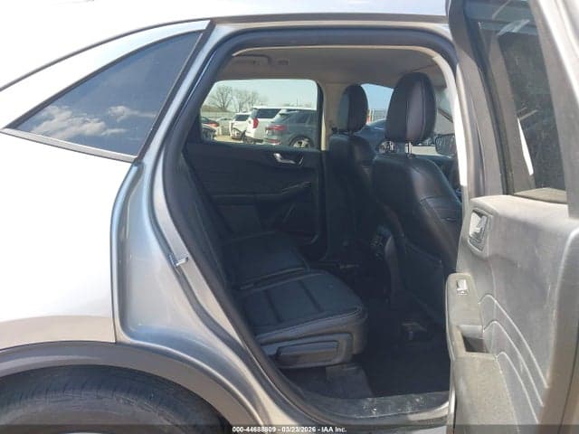 2021 FORD ESCAPE SEL 8