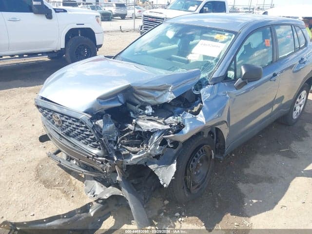 2022 TOYOTA COROLLA CROSS L 6