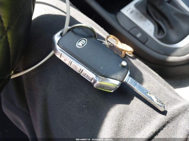 2020 KIA FORTE LXS 11
