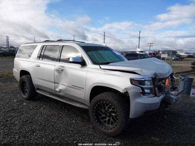 2017 CHEVROLET SUBURBAN LT - 1