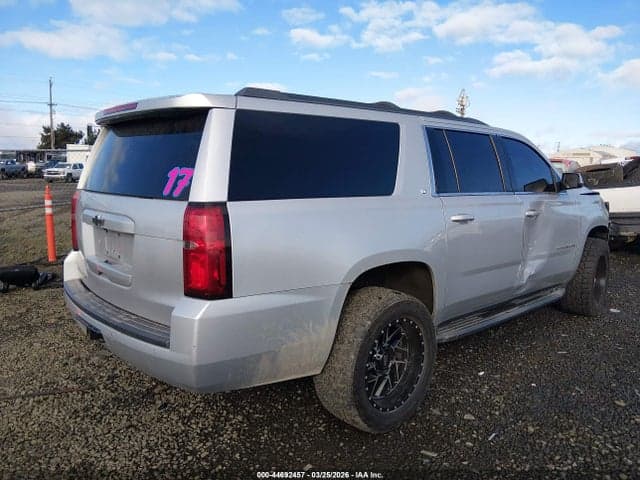 2017 CHEVROLET SUBURBAN LT 4