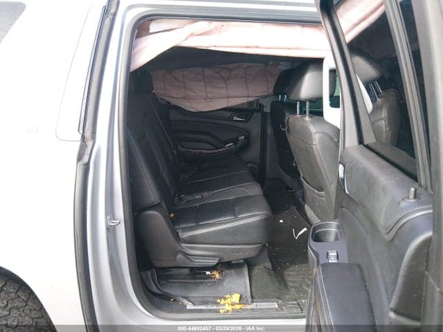 2017 CHEVROLET SUBURBAN LT 8